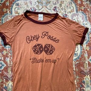Obey tee